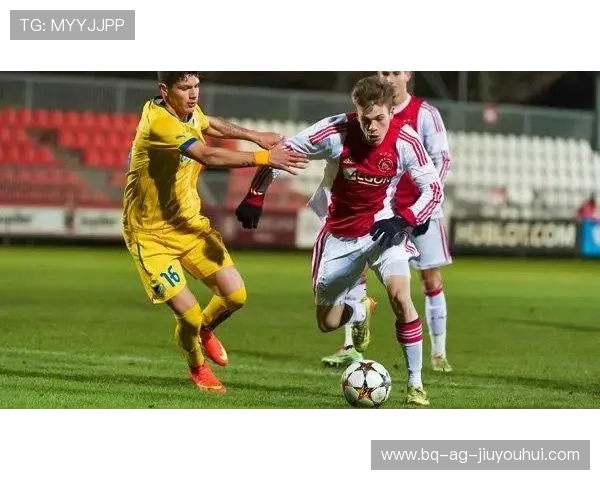 全面解析足球小智俱乐部最新成员名单构成特点与未来发展亮点揭示 全面解析足球小智俱乐部最新成员名单构成特点与未来发展亮点揭示